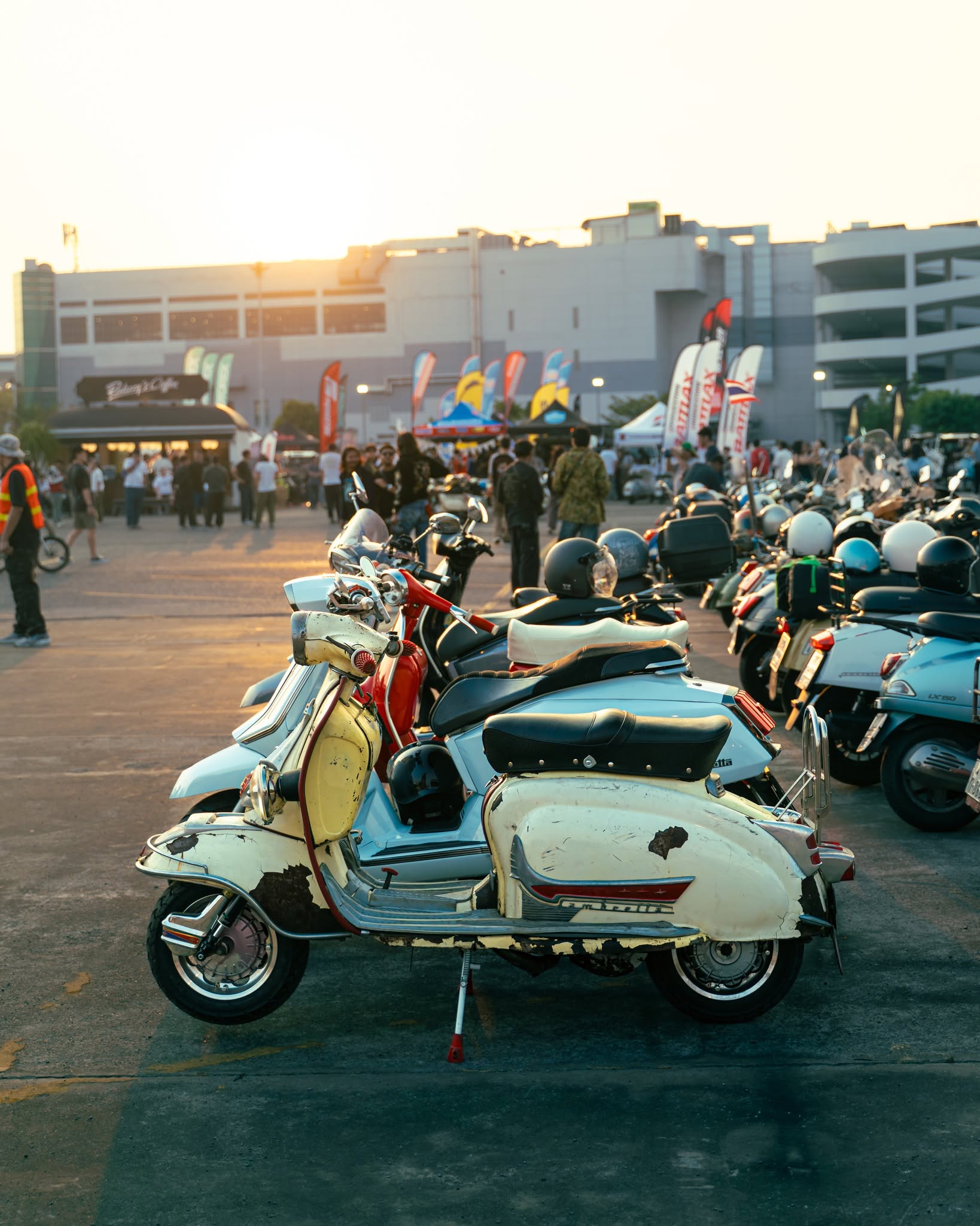 Lambretta-Go-to-Scooter-V11-053