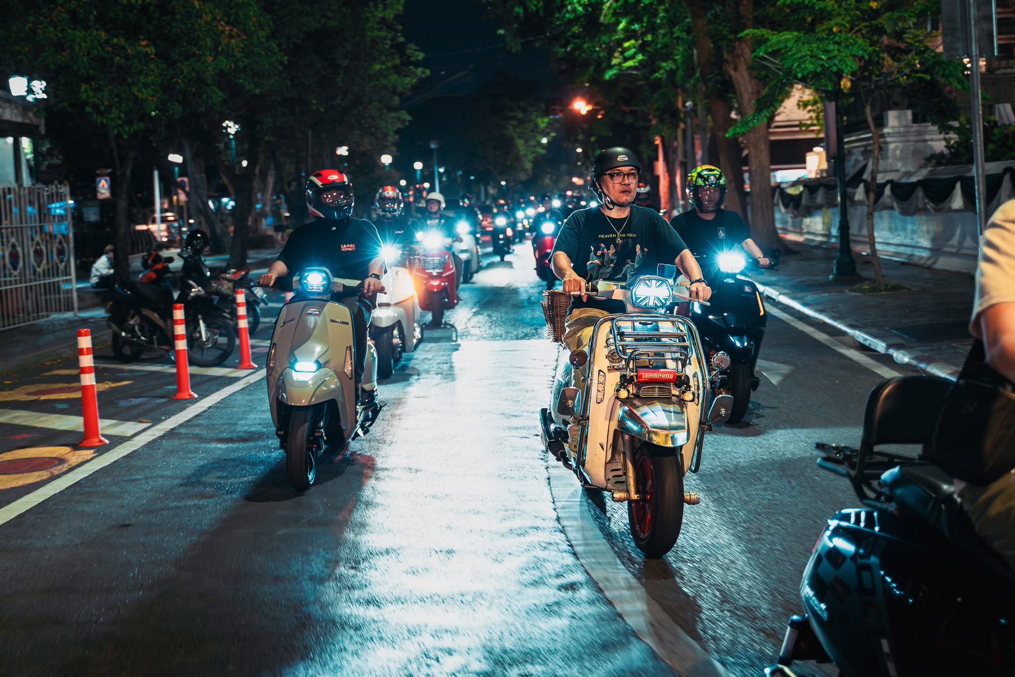 Lambretta-Meeting-nightride-phranakhon-041